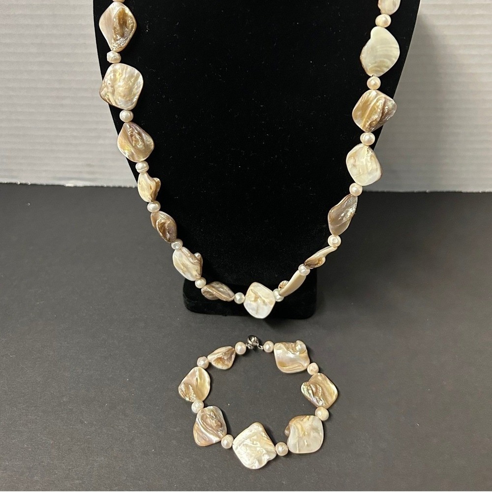 Ippolita Pearl Necklace Bracelet Set Cream Mother of Pearl Shell